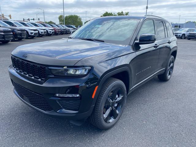 new 2024 Jeep Grand Cherokee car, priced at $42,285