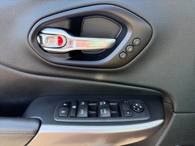 used 2021 Jeep Cherokee car, priced at $22,925