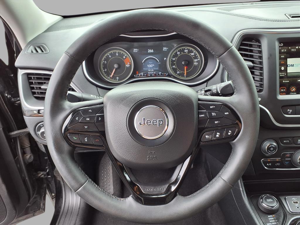 used 2023 Jeep Cherokee car, priced at $21,950