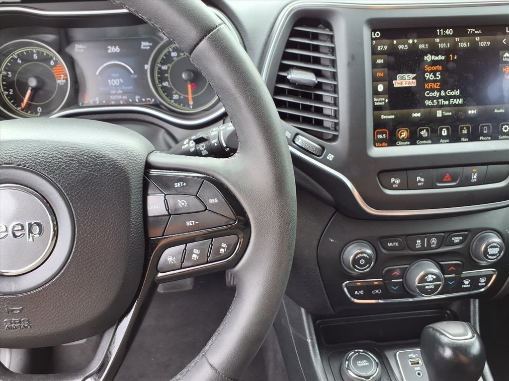 used 2023 Jeep Cherokee car, priced at $21,950