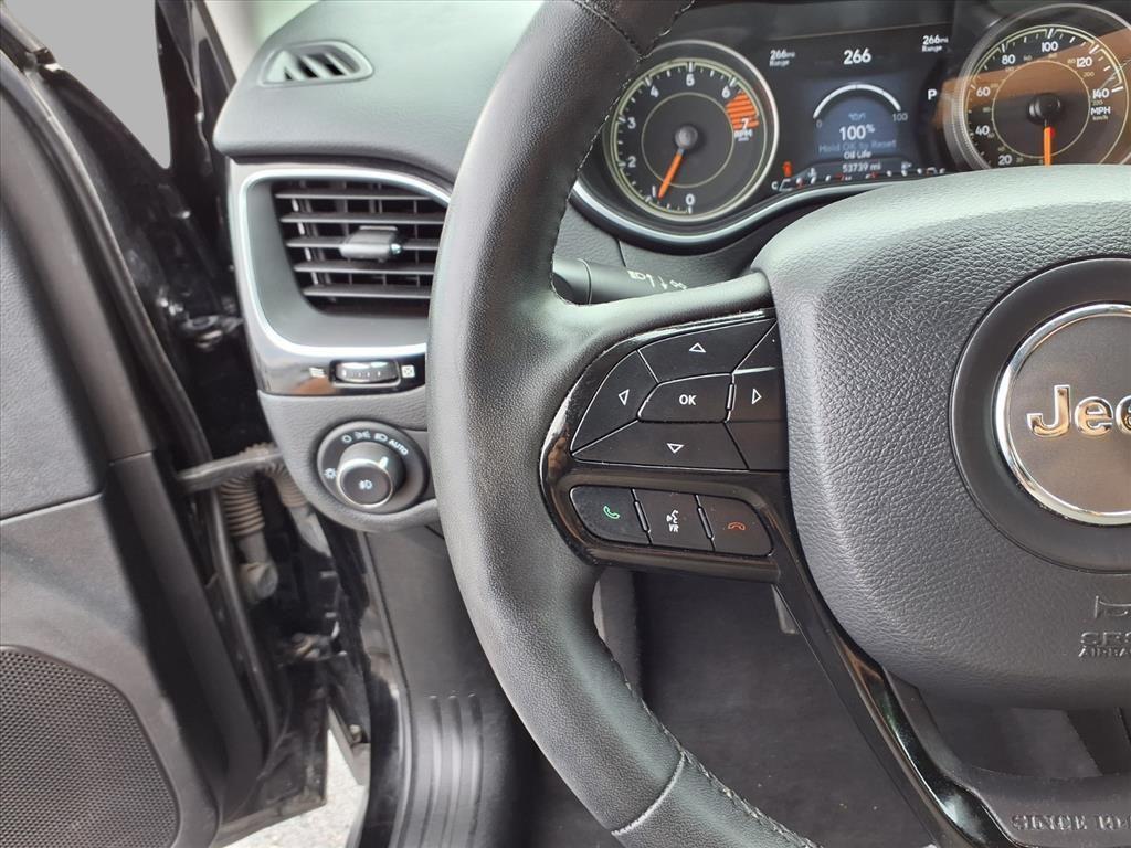 used 2023 Jeep Cherokee car, priced at $21,950