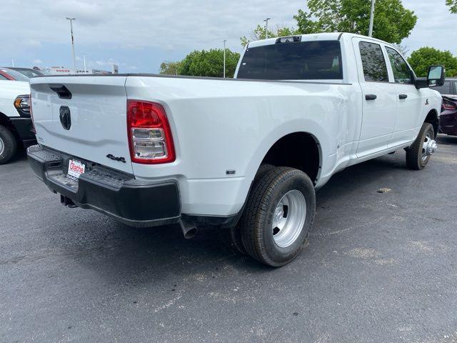 new 2024 Ram 3500 car, priced at $59,725