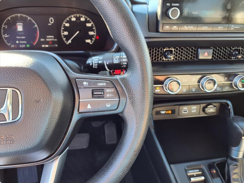 used 2025 Honda CR-V car, priced at $31,498