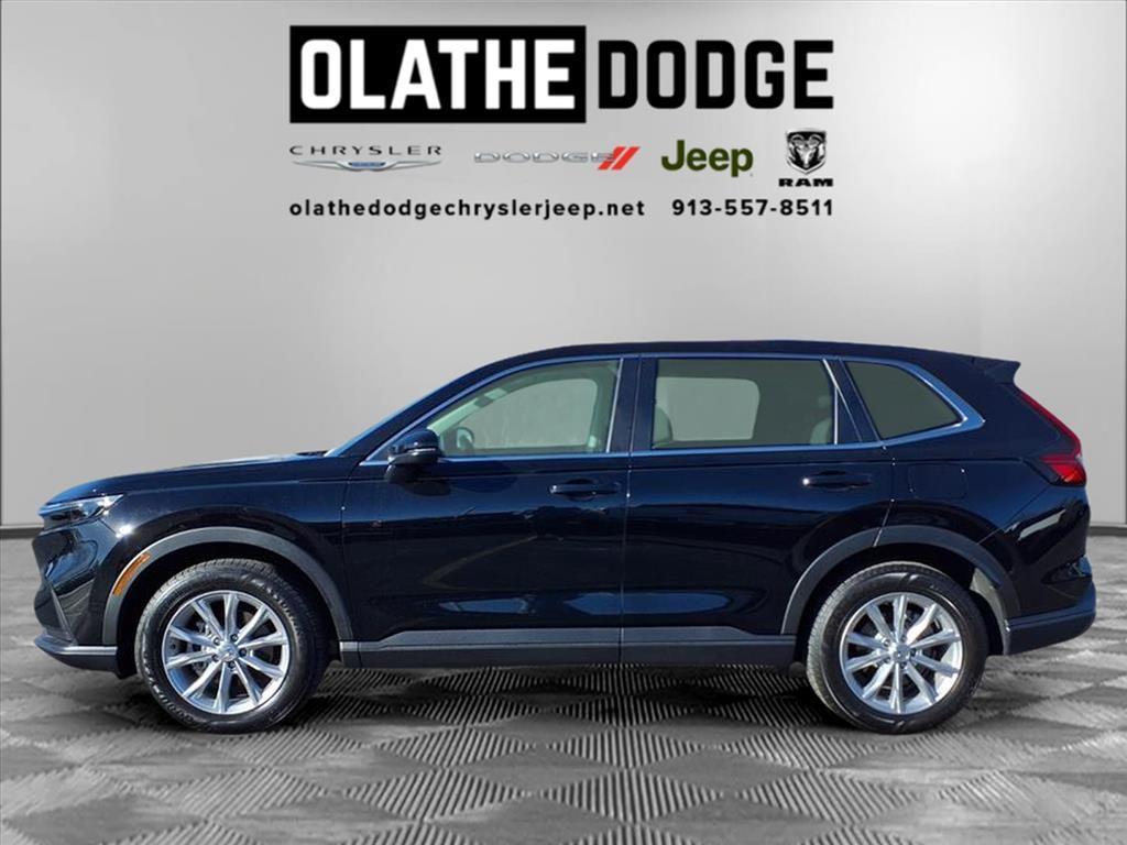 used 2025 Honda CR-V car, priced at $31,498