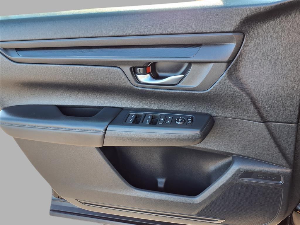 used 2025 Honda CR-V car, priced at $31,498