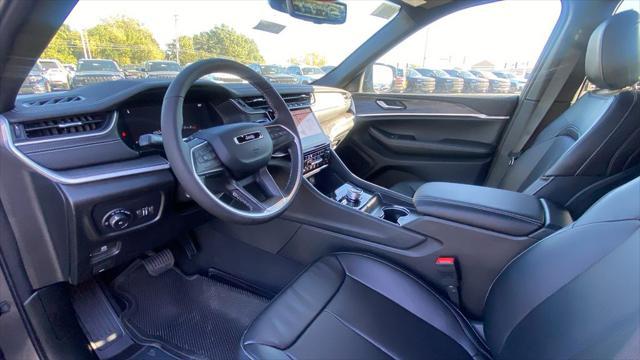 new 2025 Jeep Grand Cherokee car, priced at $51,955