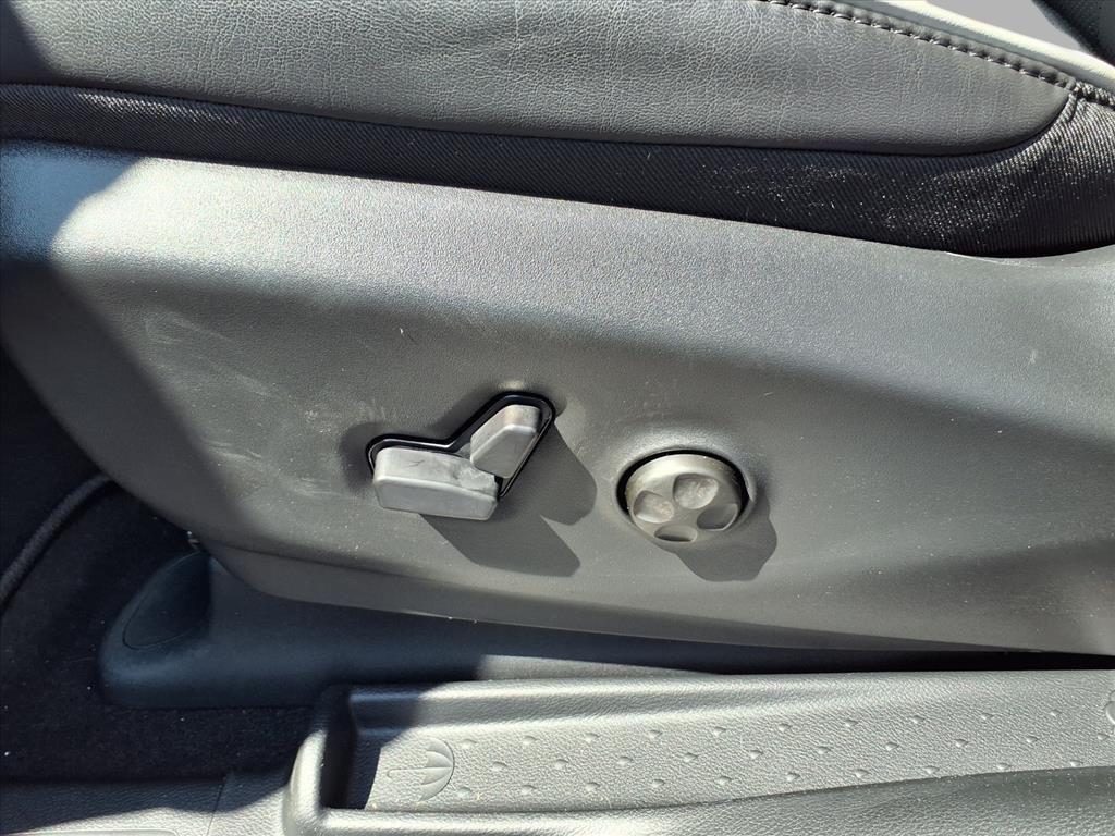 new 2026 Chrysler Pacifica car, priced at $46,090