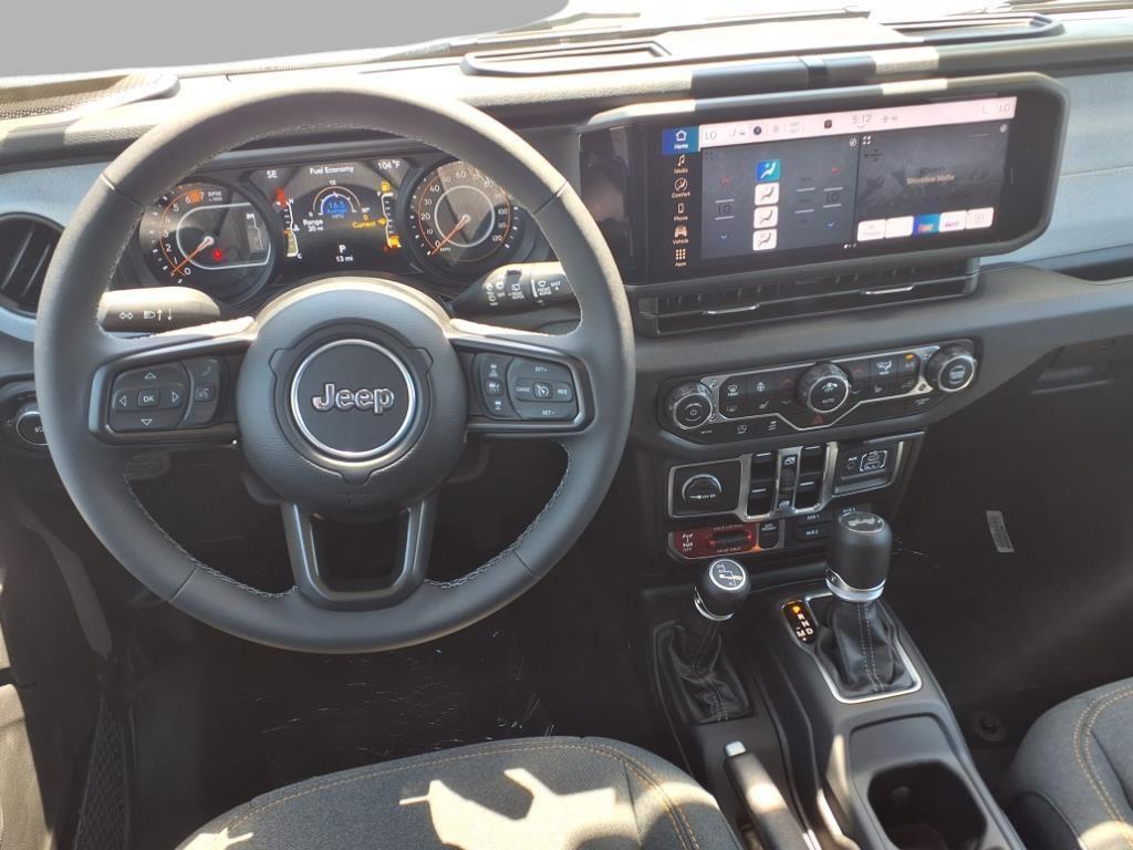 new 2025 Jeep Wrangler car, priced at $48,195