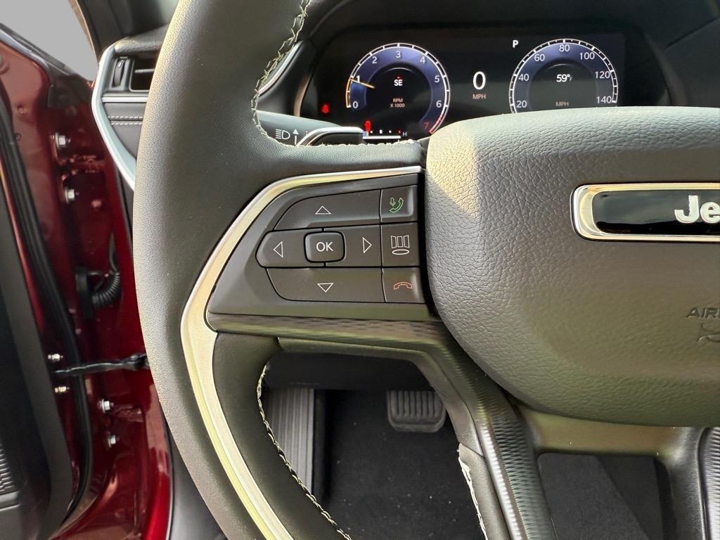 new 2025 Jeep Grand Cherokee L car, priced at $42,019