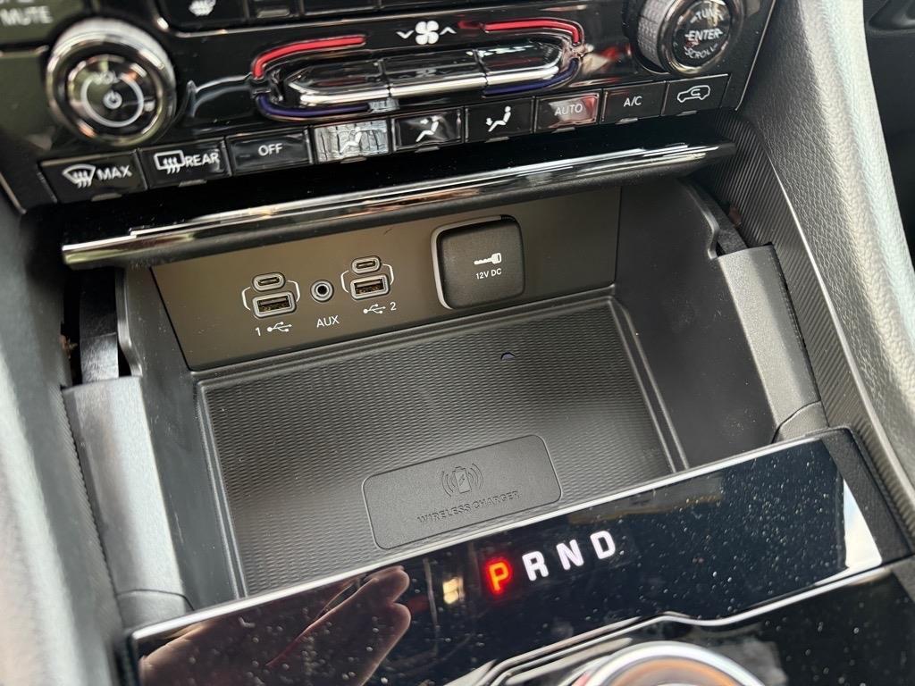 new 2025 Jeep Grand Cherokee L car, priced at $42,019