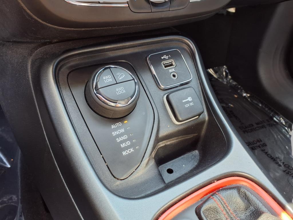 used 2020 Jeep Compass car, priced at $17,650