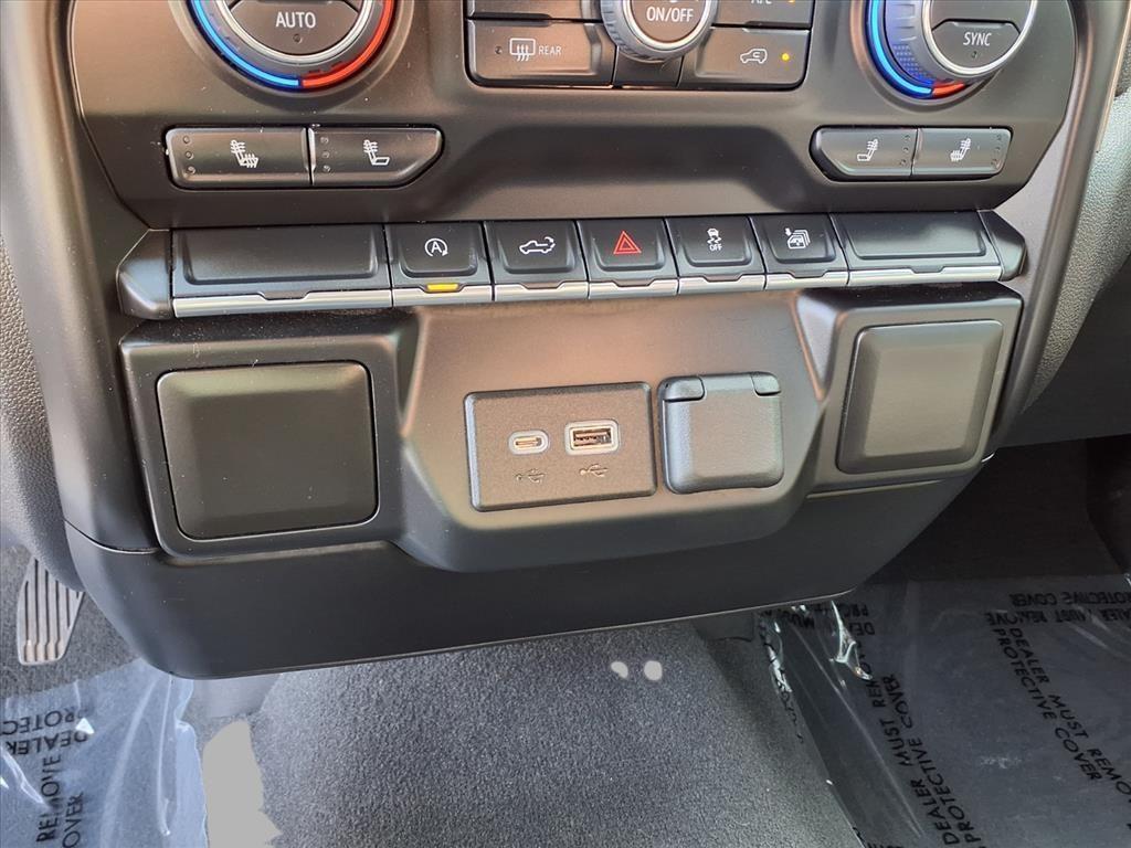 used 2022 Chevrolet Silverado 1500 car, priced at $31,995