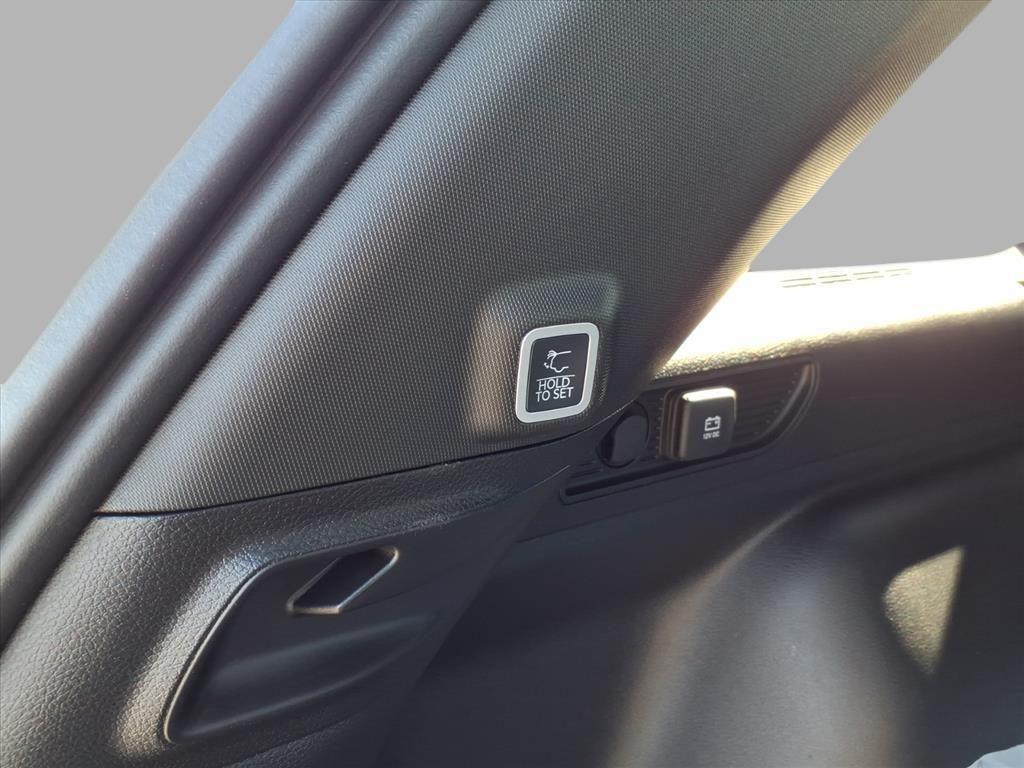 new 2025 Jeep Grand Cherokee car, priced at $40,609