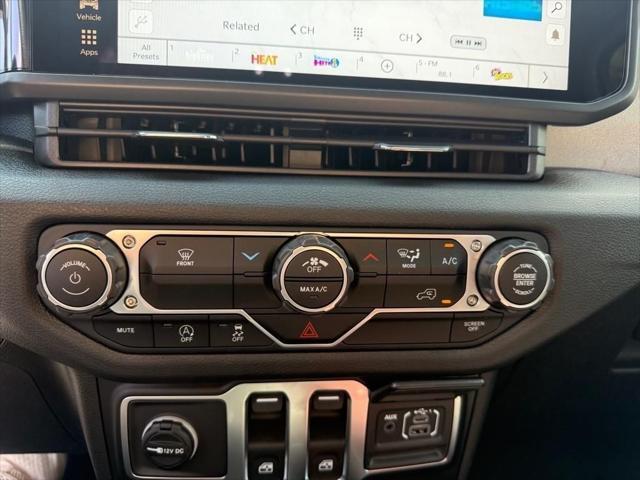 new 2025 Jeep Wrangler car, priced at $29,699