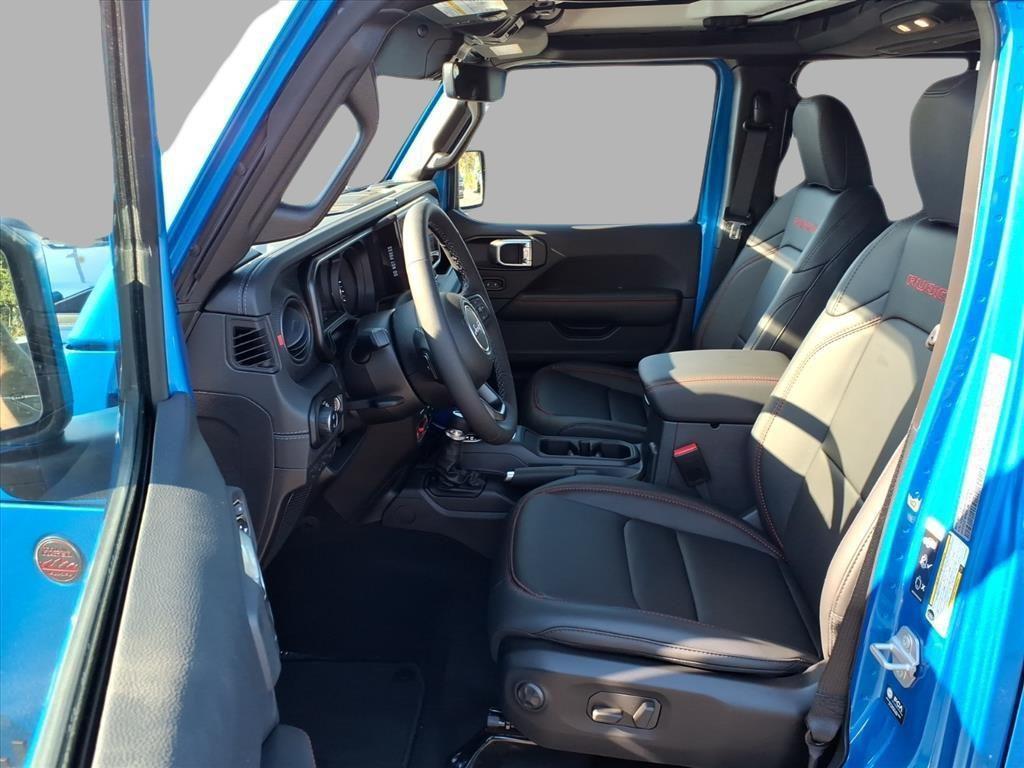 new 2025 Jeep Gladiator car, priced at $53,359