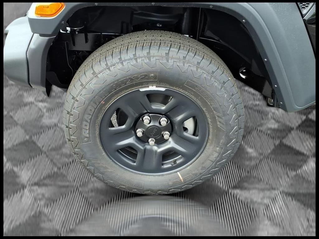 new 2026 Jeep Wrangler car, priced at $35,781