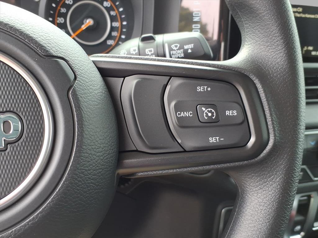 new 2026 Jeep Wrangler car, priced at $35,781