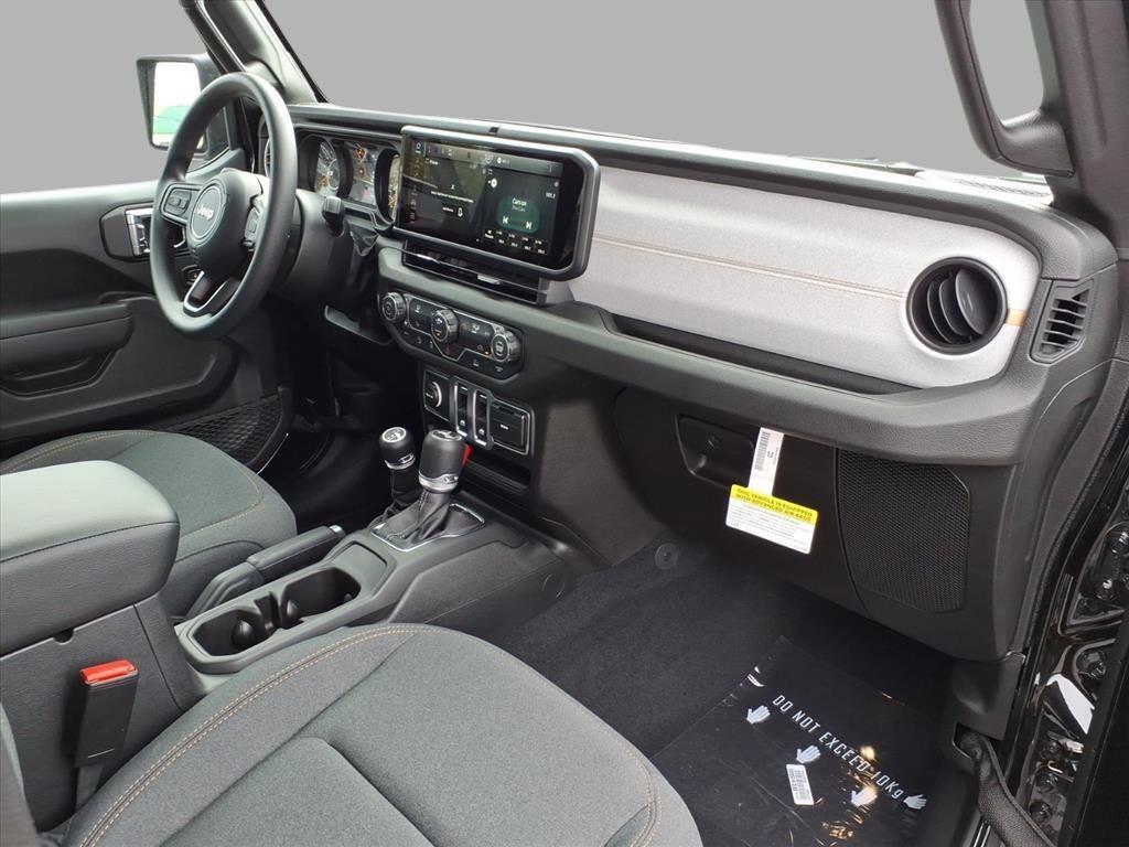 new 2026 Jeep Wrangler car, priced at $35,781