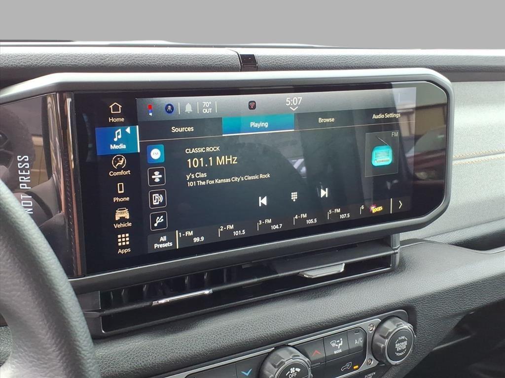 new 2026 Jeep Wrangler car, priced at $35,781