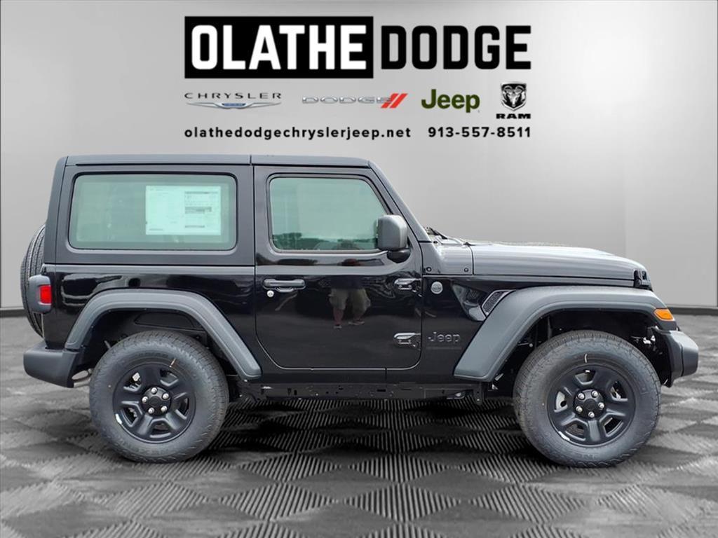 new 2026 Jeep Wrangler car, priced at $35,781