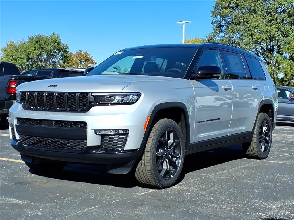 new 2025 Jeep Grand Cherokee L car, priced at $48,469