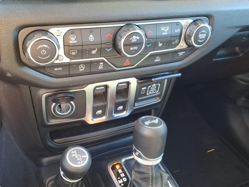 new 2026 Jeep Wrangler car, priced at $40,473