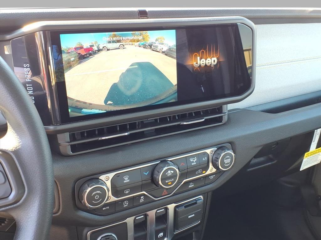 new 2026 Jeep Wrangler car, priced at $35,821