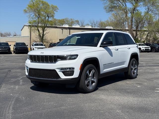 new 2025 Jeep Grand Cherokee car, priced at $49,743