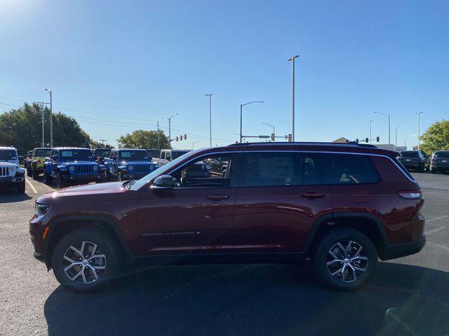 new 2024 Jeep Grand Cherokee L car, priced at $42,585