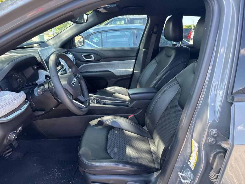 used 2024 Jeep Compass car, priced at $22,889