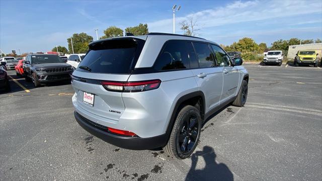 new 2025 Jeep Grand Cherokee car, priced at $48,705