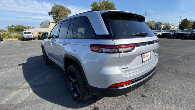 new 2025 Jeep Grand Cherokee car, priced at $52,955