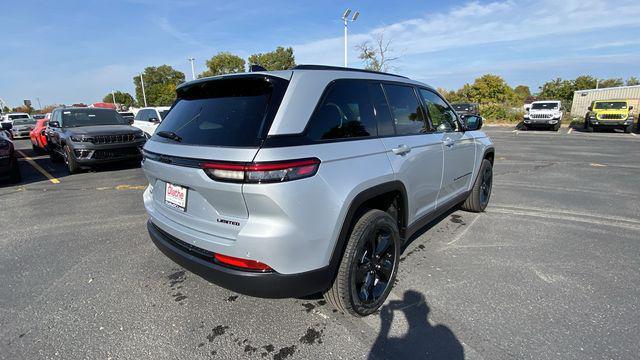 new 2025 Jeep Grand Cherokee car, priced at $52,955