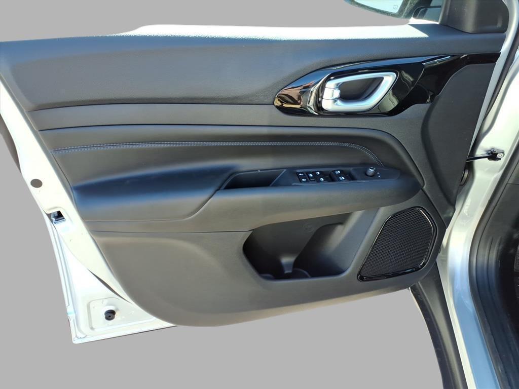 new 2026 Jeep Compass car, priced at $28,896