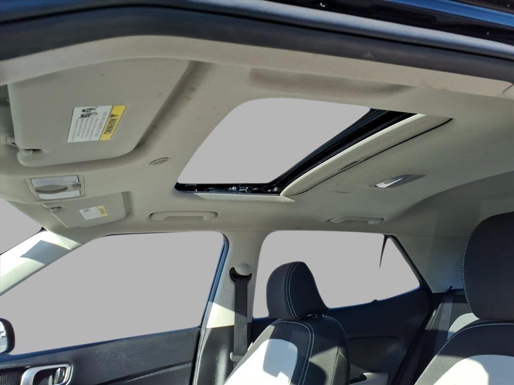 used 2022 Hyundai Venue car, priced at $17,687
