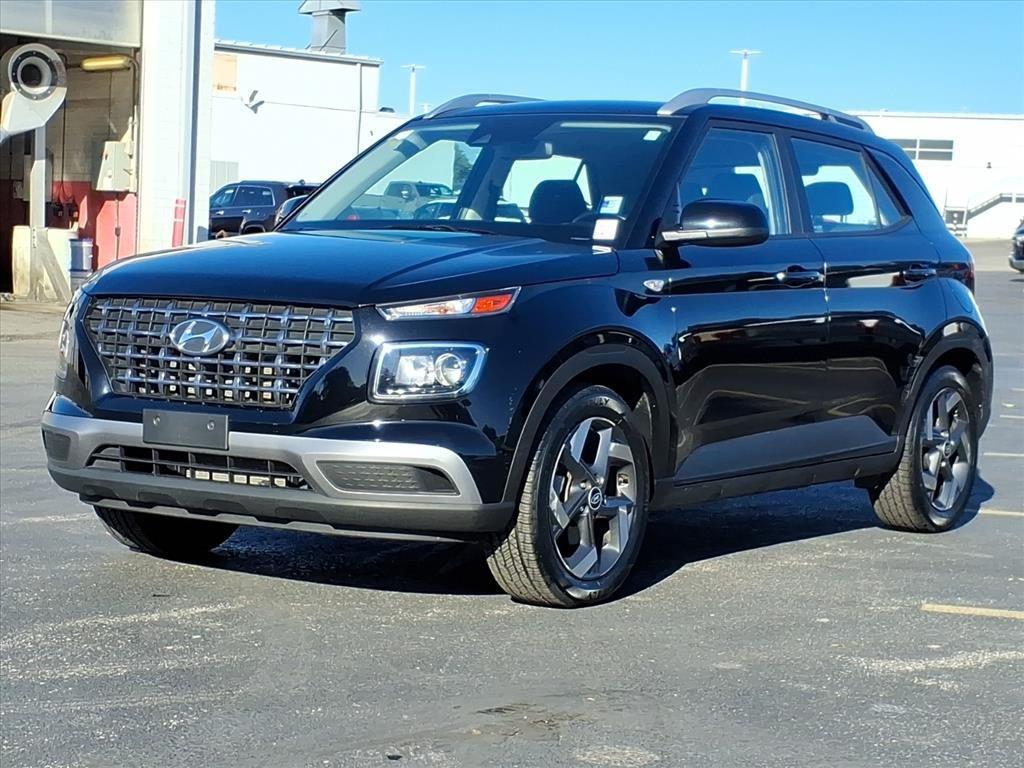 used 2022 Hyundai Venue car, priced at $17,687