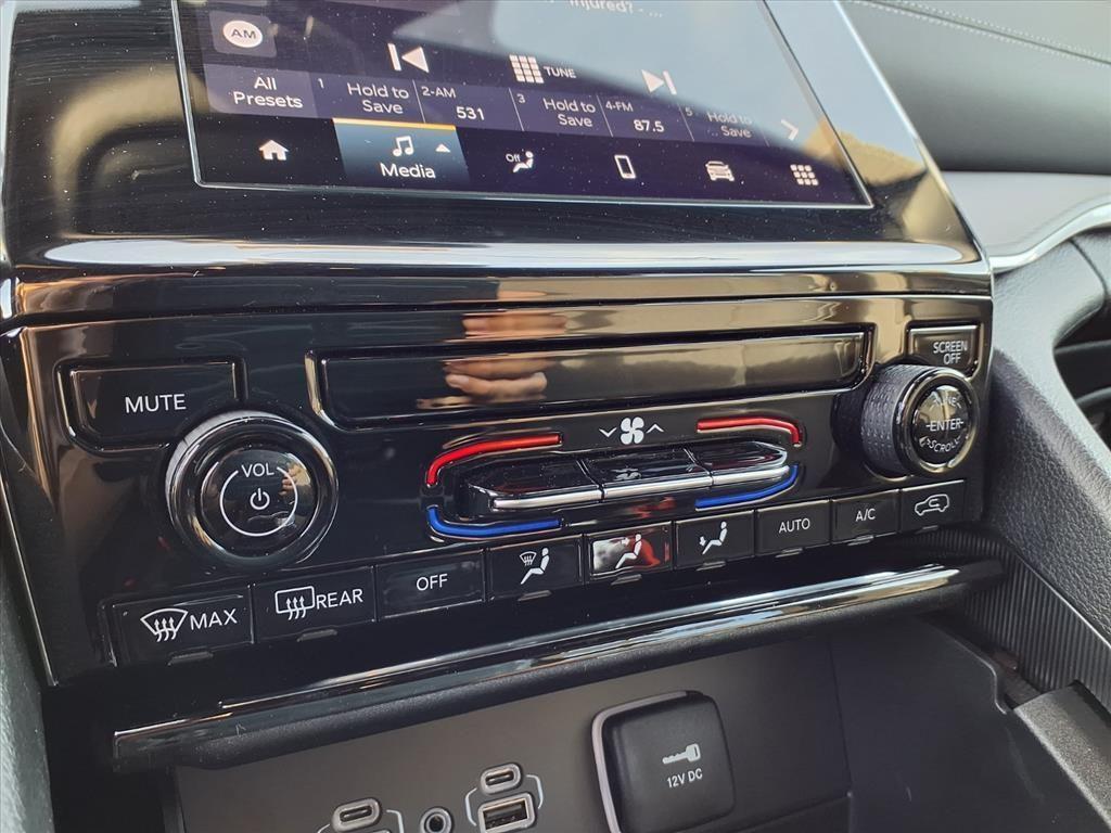 new 2025 Jeep Grand Cherokee L car, priced at $38,359