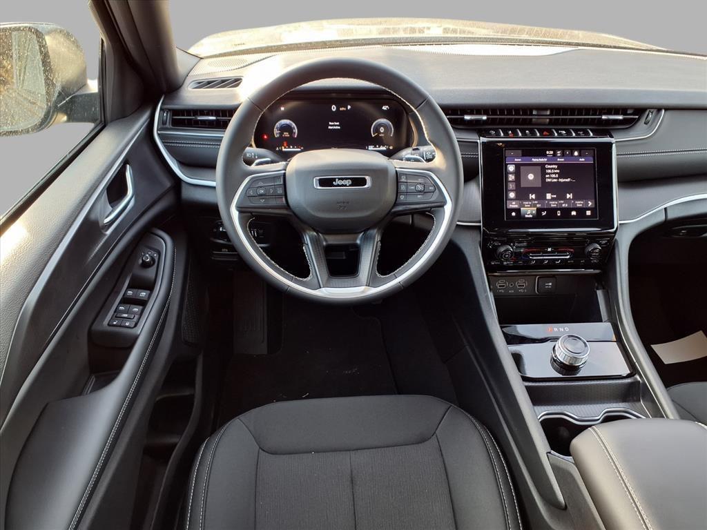 new 2025 Jeep Grand Cherokee L car, priced at $38,359