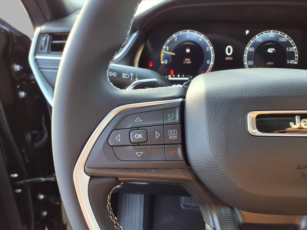 new 2025 Jeep Grand Cherokee L car, priced at $38,359