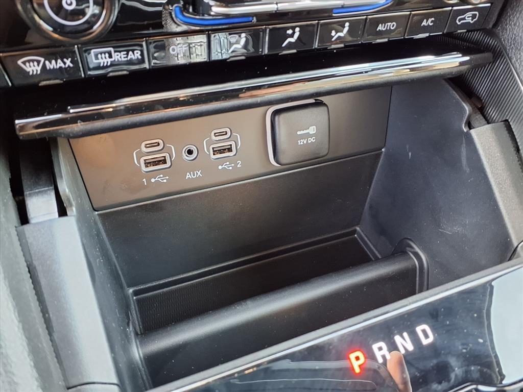 new 2025 Jeep Grand Cherokee L car, priced at $38,359