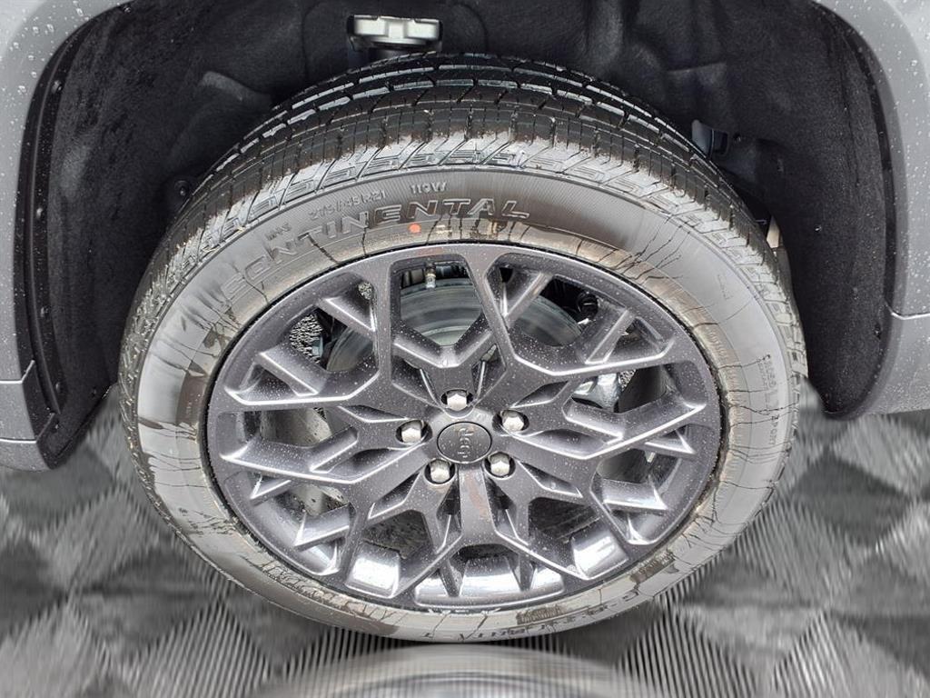 new 2025 Jeep Grand Cherokee L car, priced at $65,454