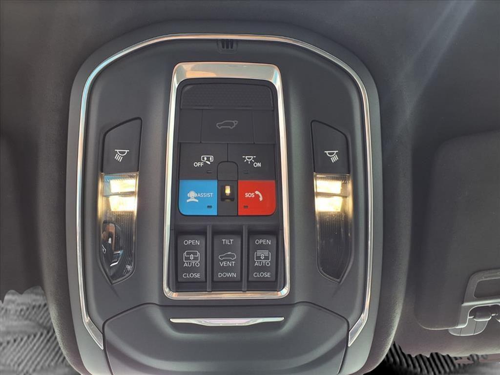 new 2025 Jeep Grand Cherokee L car, priced at $65,454