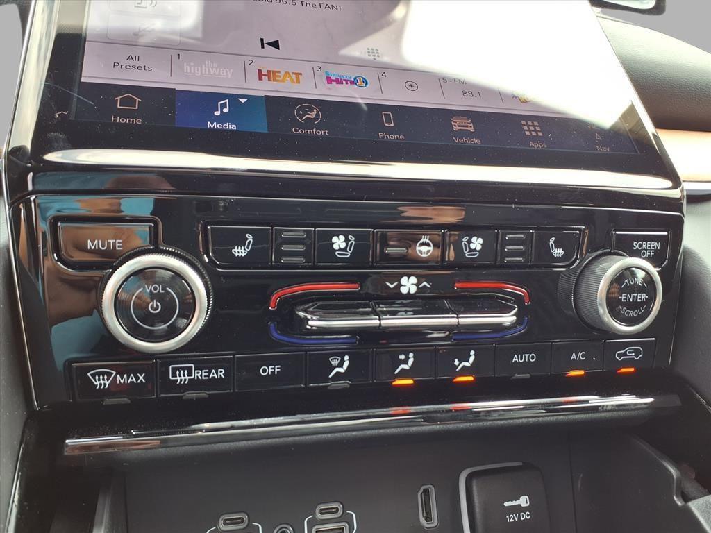 new 2025 Jeep Grand Cherokee L car, priced at $65,454