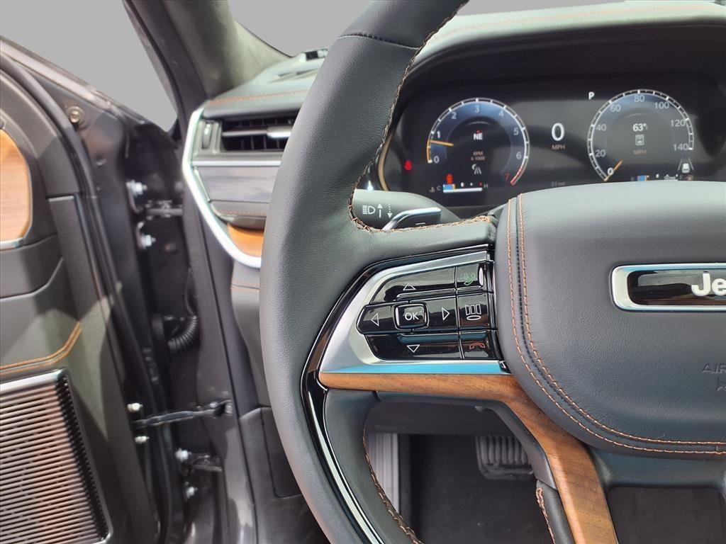 new 2025 Jeep Grand Cherokee L car, priced at $65,454