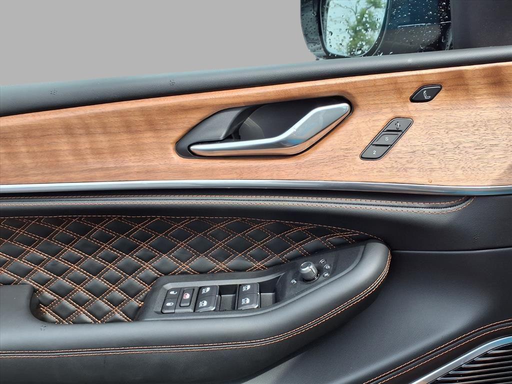 new 2025 Jeep Grand Cherokee L car, priced at $65,454