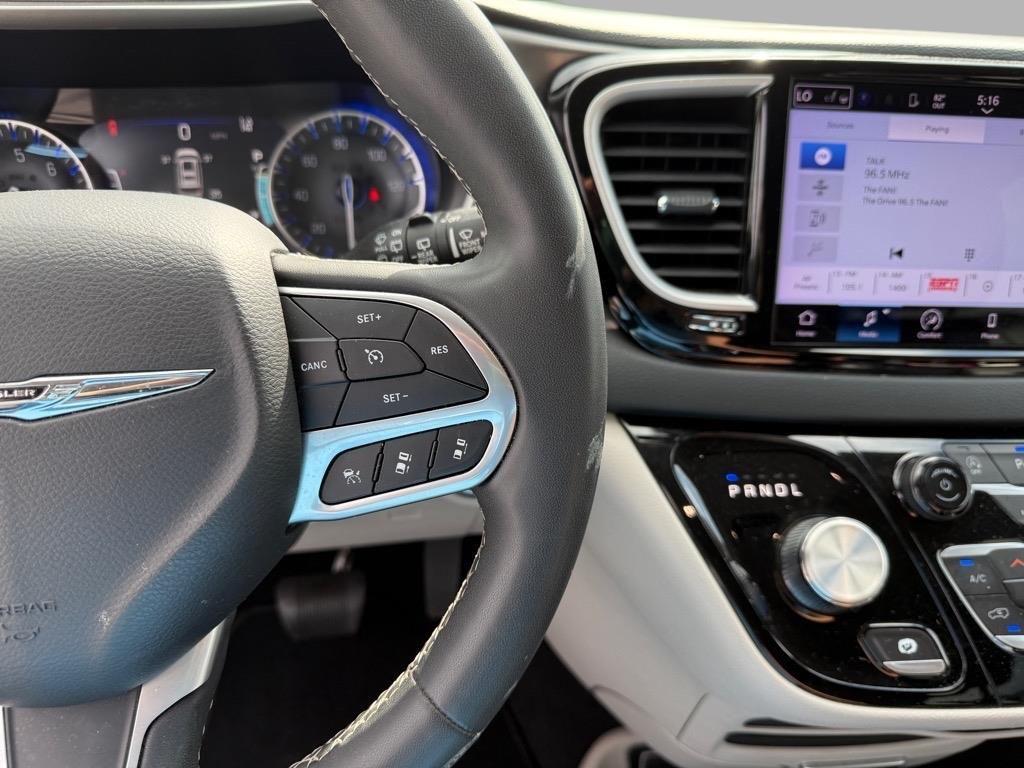 used 2023 Chrysler Pacifica car, priced at $23,400