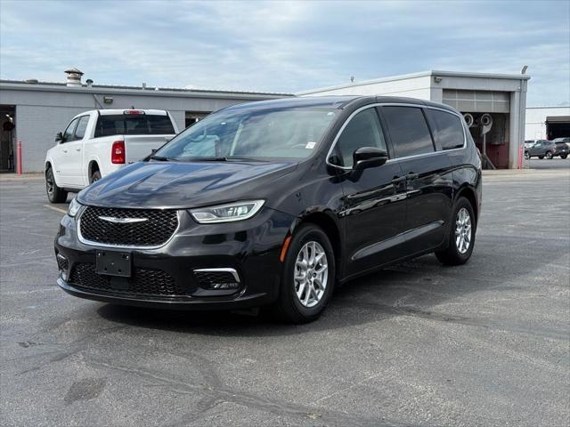 used 2023 Chrysler Pacifica car, priced at $23,185