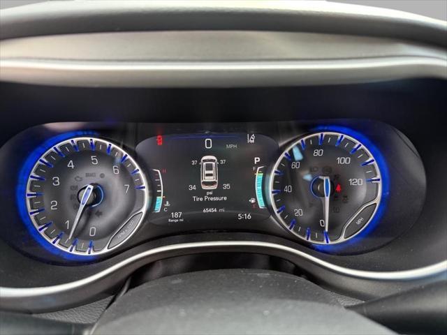 used 2023 Chrysler Pacifica car, priced at $23,185