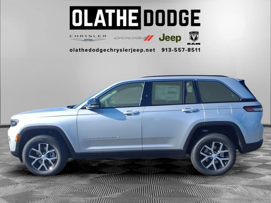 new 2025 Jeep Grand Cherokee car, priced at $39,988