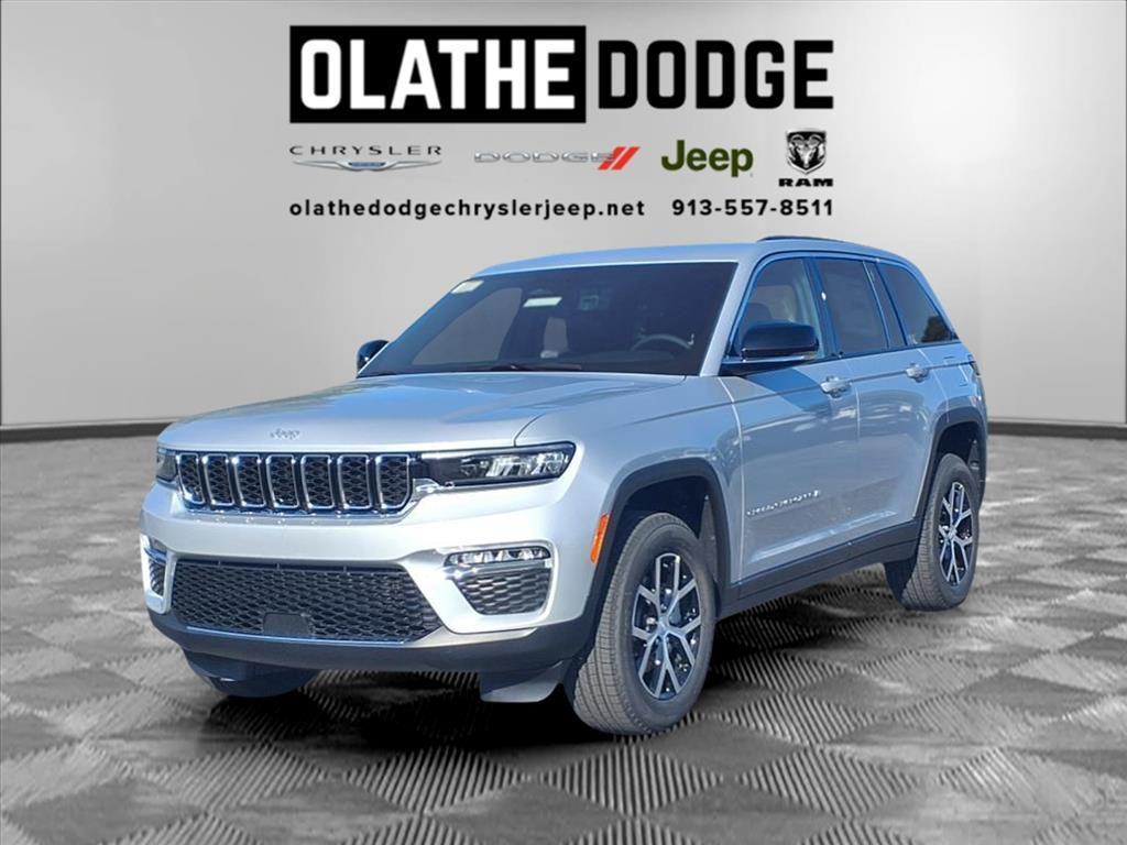 new 2025 Jeep Grand Cherokee car, priced at $39,988
